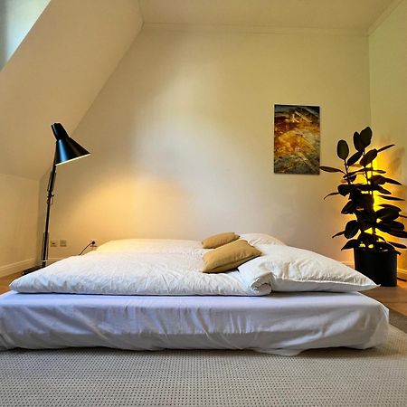 Renoviertes Design Apartment Mit Toller Terasse Mülheim an der Ruhr Buitenkant foto